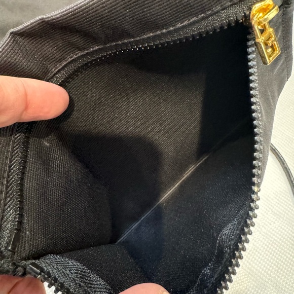 Authentic Fendi shoulder bag with pouch - Picture 14 of 16